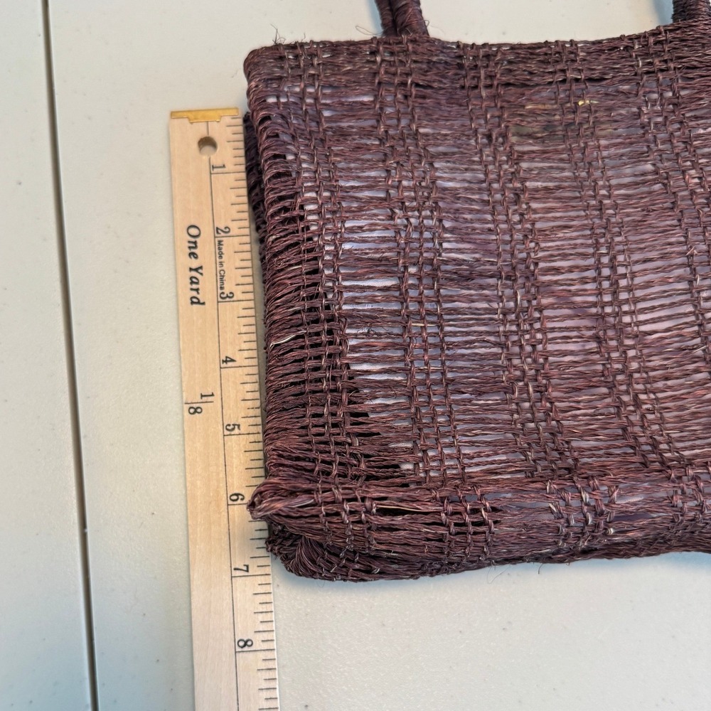 Vintage 90s J.Crew Straw Tote Bag Brown Pink Eyelet Interior Raffia Coastal Boho - Picture 9 of 11